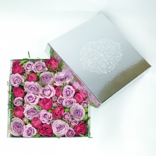 Цветочная коробка из роз №10